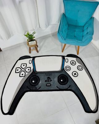 @celotapetes brings the game to your floors with this PlayStation-inspired controller rug — perfect for leveling up any...